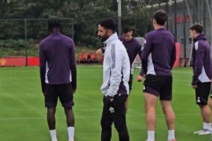 曼聯(lián)官方曬今日訓(xùn)練視頻：馬拉西亞在列