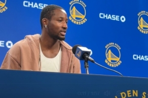 會(huì)長(zhǎng)期留隊(duì)？庫(kù)明加：我身披勇士戰(zhàn)袍 長(zhǎng)久留隊(duì)是每個(gè)人的目標(biāo)