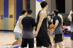 福建男籃最新訓(xùn)練視頻：保持勤奮！