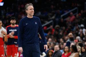 惠特摩爾：基夫是我喜歡的那種教練 他嚴(yán)愛(ài)并濟(jì)說(shuō)話做事直截了當(dāng)