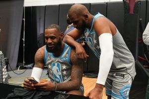 霍里打趣：詹姆斯&保羅&KD都和我交手過 那他們確實(shí)太老了