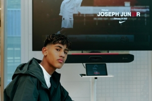 14歲在U18亂殺！曼晚：曼聯(lián)很看好14歲加布里埃爾 號(hào)稱曼聯(lián)內(nèi)馬爾