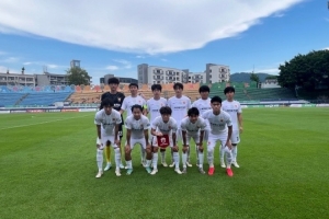 中乙第28輪，上海海港盛經(jīng)開1-0廣州蒲公英，成功在客場帶走3分