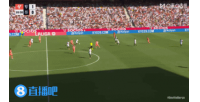 這沒進！塞維球員連續(xù)錯失良機，近距離打門偏出+單刀傳球致不進