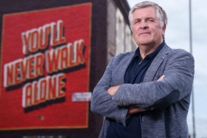 名宿：放現(xiàn)在克洛普不會多看我一眼，我認為我更適合斯洛特的戰(zhàn)術