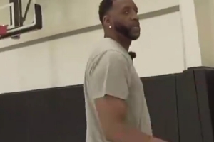 手感還在！麥迪發(fā)布挑戰(zhàn)：你敢接受我的horse挑戰(zhàn)么？