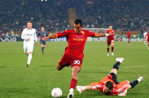 小曼奇尼：我對(duì)加斯佩里尼很有信心，羅馬能獲歐冠資格+意杯決賽