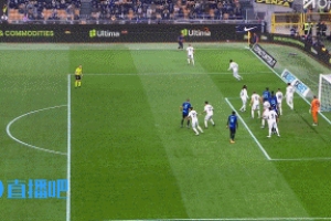 壓著打！迪馬爾科遠(yuǎn)射變線入網(wǎng)，但越位在先進(jìn)球無(wú)效
