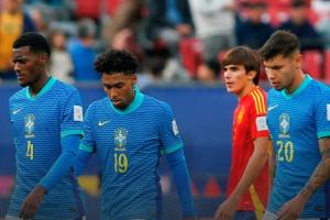 1平2負墊底出局！世青賽巴西0-1西班牙，曾5冠4亞但本屆3戰(zhàn)僅1分