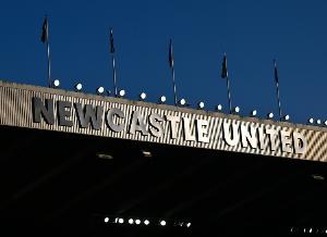 英媒：紐卡斯?fàn)柨赡茉?026年之前，仍然無法解決主場的創(chuàng)收方案