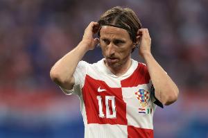 米體：莫德里奇國家隊首秀時和圖多爾并肩作戰(zhàn)，一起踢過6場比賽