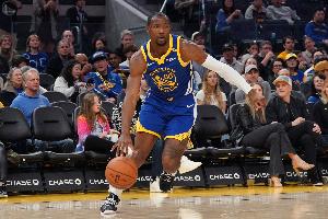 科爾：由于合同事務(wù) 庫明加今夏沒有進(jìn)行過5V5對抗訓(xùn)練