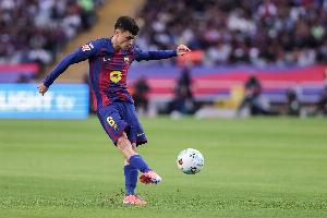 1-4慘?。∨宓吕铮何覀儽仨氝M行自我批評，巴薩全隊缺乏強度