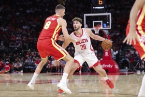 隊記：火箭今年在組織方面會很依賴申京 他有可能打出場均23+10+7