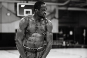 夸梅：有些球員喜歡在社媒訓(xùn)練&這是表演 真正的訓(xùn)練都是封閉式的