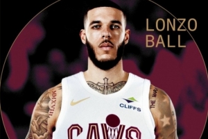 隊記：球哥新賽季出場時間限制在20分鐘左右 且不會出戰(zhàn)背靠背