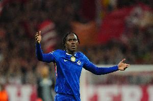 天空體育：切爾西沒有計劃在冬窗引進(jìn)中后衛(wèi)，認(rèn)為人員儲備已足夠