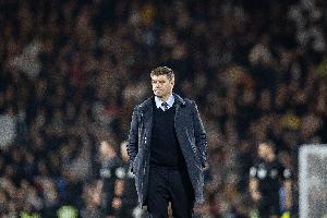 杰拉德：我不需要雕像來感受利物浦的愛，他們?yōu)槲易龅膲蚨嗔? >
                                        </div>
                                    </div>
                                    <div   id=