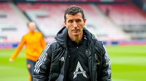 官方：哈維-格拉西亞重回沃特福德?lián)沃鲙?，?jù)悉雙方簽約2年