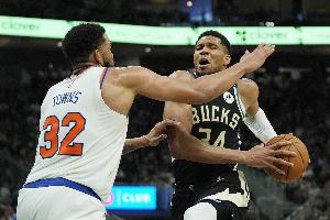 字母哥只想去紐約奈何尼克斯缺首輪 若犧牲深度強(qiáng)行交易值得嗎？