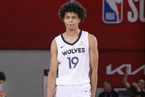 芬奇談17號秀貝蘭熱：打球強(qiáng)硬無所畏懼 對比賽的感覺很敏銳