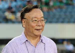 石雪清談張卓毅青訓(xùn)糾紛：嗨球行為不違規(guī)，但這種悲劇不能再發(fā)生