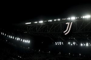 記者：尤文冬窗不可能引進(jìn)高水平中場，沒人愿冬窗賣這樣的球員