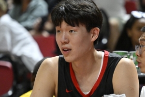 半場僅得1板1助！孔德昕：對位波斯特和霍福德都讓楊瀚森好難受