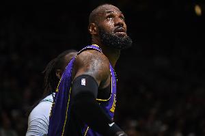 Buha：不必對詹姆斯打季前賽抱任何期待 沒人比他更值得負(fù)荷管理