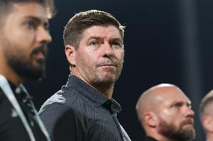 天空體育：杰拉德將抵達(dá)倫敦，接下來幾天內(nèi)將與流浪者進(jìn)行談判