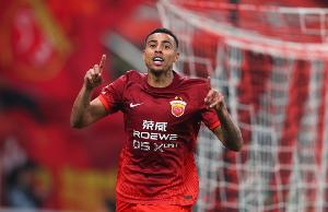 古斯塔沃合同剩半年+聯(lián)賽撤銷報(bào)名，被禁賽后海港生涯僅剩1場(chǎng)亞冠