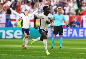 薩卡：我已經(jīng)有一段時(shí)間沒(méi)來(lái)國(guó)家隊(duì)了，能回英格蘭隊(duì)的感覺(jué)真好