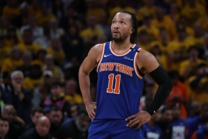 27分鐘14中4僅得11分！布朗：我還沒(méi)真正放開(kāi)讓布倫森打