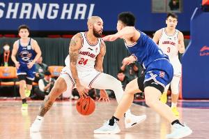 媒體人：達拉斯-摩爾已經和吉林男籃簽約