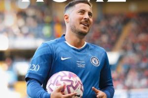 發(fā)福的肥扎！阿扌乚爾社媒曬照重返斯坦福橋：HOME