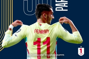 西班牙足協(xié)官方：為國家隊出戰(zhàn)50場，祝賀費蘭-托雷斯！