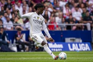 阿斯：卡馬文加在國家隊可能踢左后衛(wèi)，以增加參加世界杯的可能