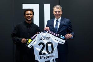 都體：尤文只要本賽季不降級就必須買斷奧蓬達，總價4500萬歐元