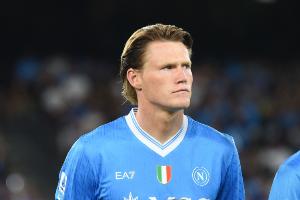 麥克托米奈：我愛那不勒斯這個(gè)地方，這是推動(dòng)我生涯前進(jìn)的機(jī)會(huì)