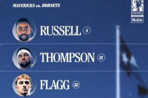 獨(dú)行俠首發(fā)：拉塞爾&克萊搭檔后場(chǎng) 濃眉打4 外加弗拉格&萊夫利