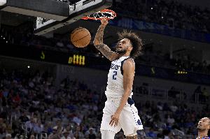 攻防一體！萊夫利6中5得10分6板3助2斷2帽