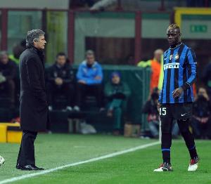 巴洛特利：皮奧-埃斯波西托的天賦超過很多人，我喜歡這種球員