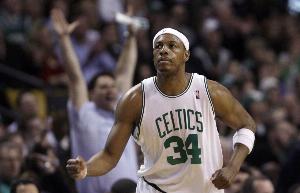 綠軍名宿！?！罢胬怼北Ａ_-皮爾斯48歲生日快樂(lè)！??