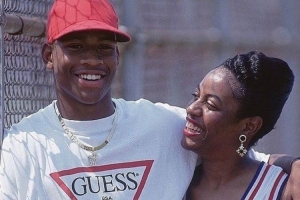 艾弗森：我小時(shí)候穿得像個(gè)毒販 沒有人指導(dǎo)我&都得自己摸索