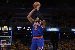 邁克-布朗：麥克布萊德隨時能創(chuàng)造得分機會 防守端存在感十足