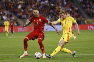 真大腿！德布勞內(nèi)本賽季為比利時出場4次，貢獻(xiàn)4球1助攻