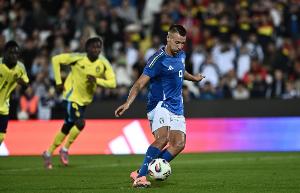 17歲卡馬達(dá)首發(fā)并梅開(kāi)二度！意大利U21在歐青賽預(yù)選賽5-1大勝