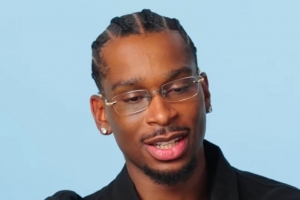 你是如何保持穩(wěn)定？亞歷山大：盡量讓生活中每件事都保持規(guī)律