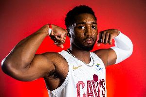 所向披靡！米切爾首節(jié)6投5中&三分3中3 獨得13分2助攻3搶斷