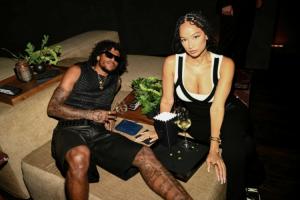 咋回事？杰倫-格林中國賽兩場都沒打 但期間腿筋再次拉傷